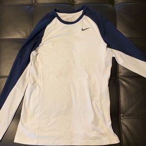 nike top
